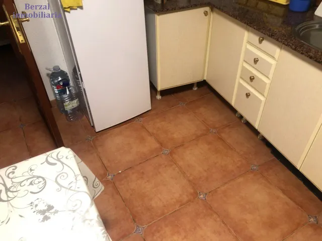 Casa de pueblo, para entrar a vivir, en entorno privilegiado de montaña. — 8
