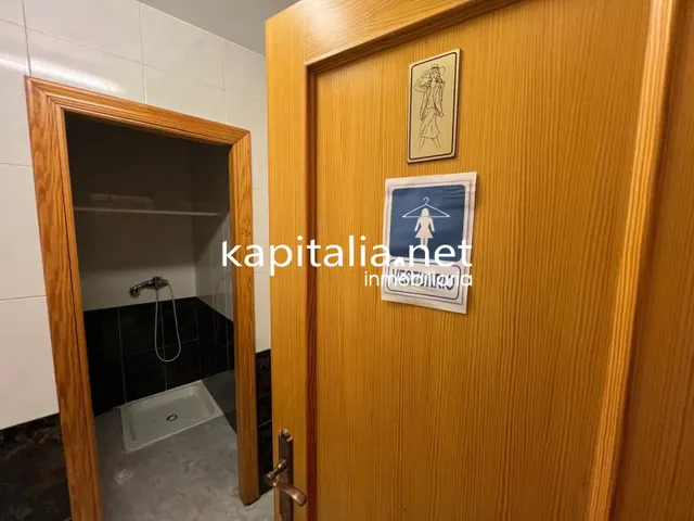 SALON DE EVENTOS EN ALQUILER O VENTA EN GENOVES A 5 MINUTOS DE XATIVA — 19