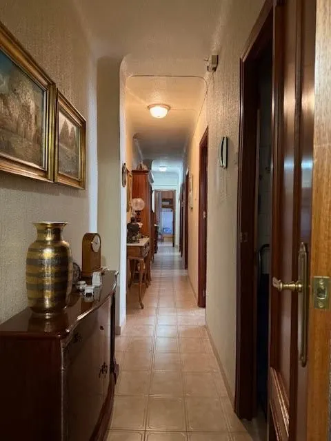 Venta de piso 5 dormitorios en la Plaza Circular — 12