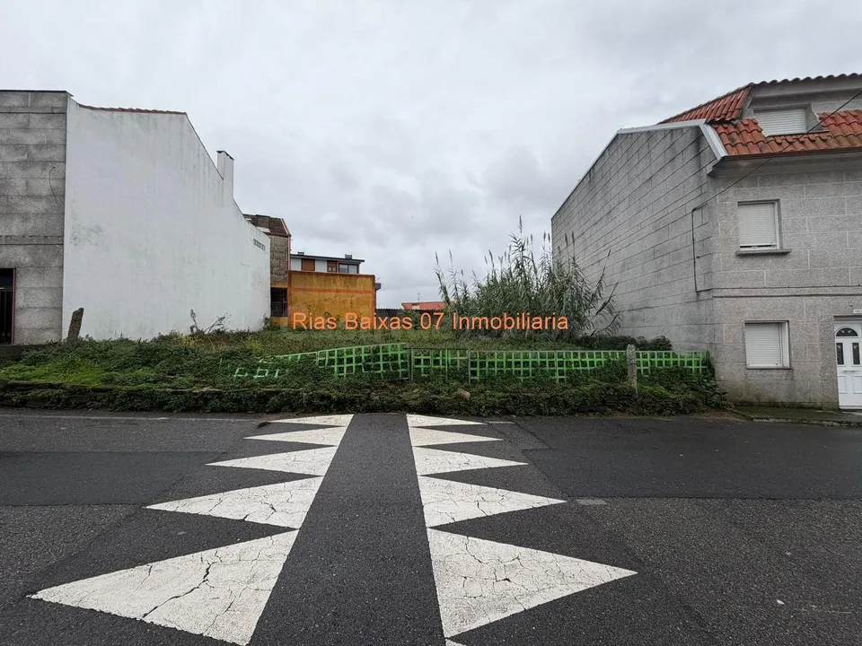 REF 4254 SOLAR 276m2 LLANO ZONA AQUALIA ( VIGO )