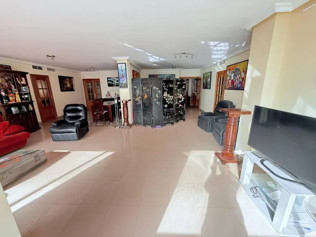 Excelente atico de 4 dormitorios en Lomas de Cabo Roig — 3