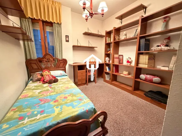 Piso en venta en Alicante, 4 dormitorios, 2 baños, 105m2, segunda planta con ascensor — 19