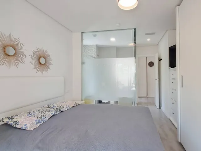 Amplio Apartamento en Esquina en Planta Baja con Terraza Acristalada y Jardín Privado en Green Hills — 27