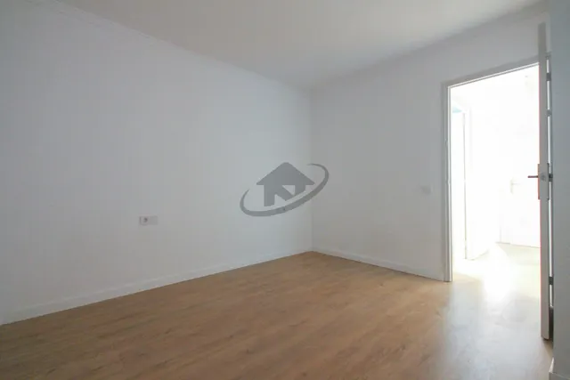 AMPLIA Y LUMINOSA VIVIENDA REFORMADA INTEGRAL CON BALCÓN Y ASCENSOR EN CERDANYOLA — 22