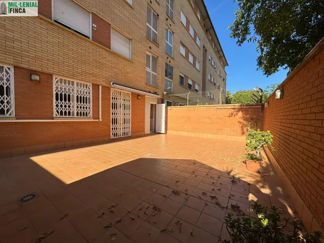 Luminoso piso en planta baja con terraza en Can Serra — 12