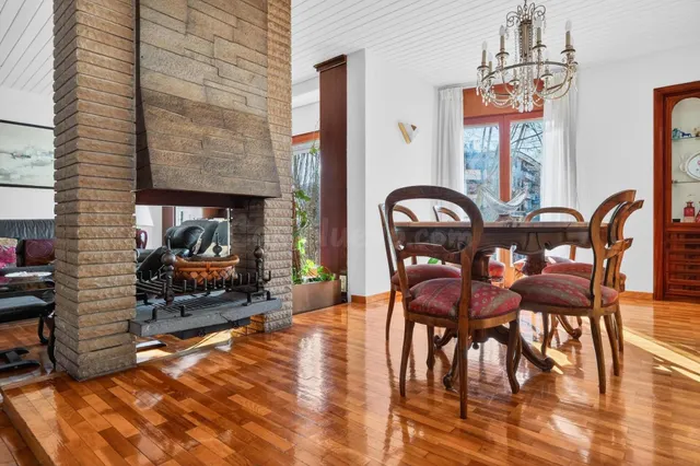 Exclusiva vivienda de 5 habitaciones con impresionante terra - foto 4