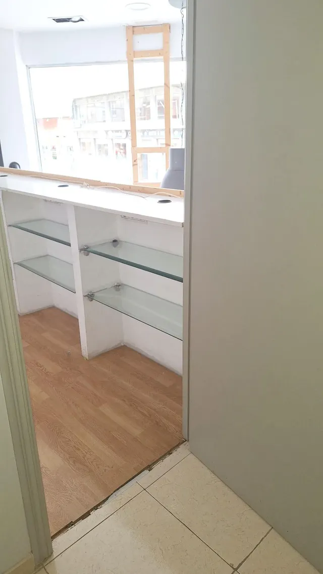¡OPORTUNIDAD ÚNICA DE ALQUILER EN EL CORAZÓN DE PONFERRADA!  🏙️✨ — 15