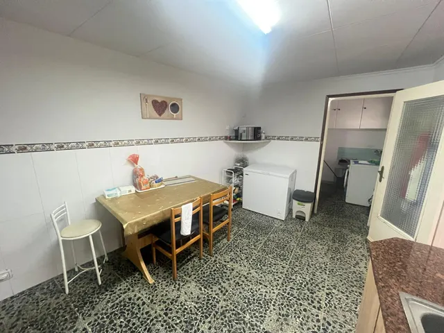 Amplio Apartamento con Terraza Privada en La Llàntia, Mataró — 13