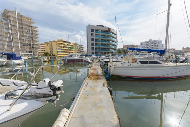 Alquiler amarre de 8x3 m en el PORT TREBOL, Santa Margarita. - foto 3