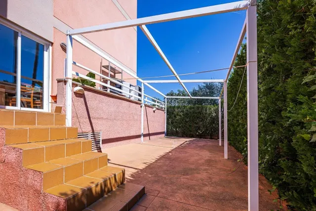 PLANTA BAJA  RESIDENCIAL EN LAS PALMERAS — 4