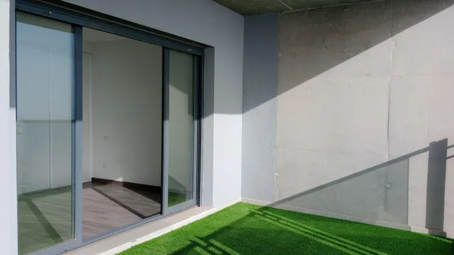 Impresionante Ático -Dúplex reformado de lujo y vistas magnificas al mar y bahía de Benidorm. — 36