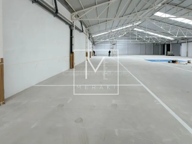 VENTA DE PLAZAS DE GARAJE EN EL BARRIO DE LA INDUSTRIA — 4