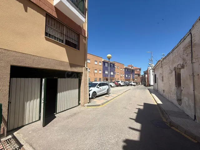 PLAZA DE GARAJE EN EL CENTRO DE LA UNIÓN