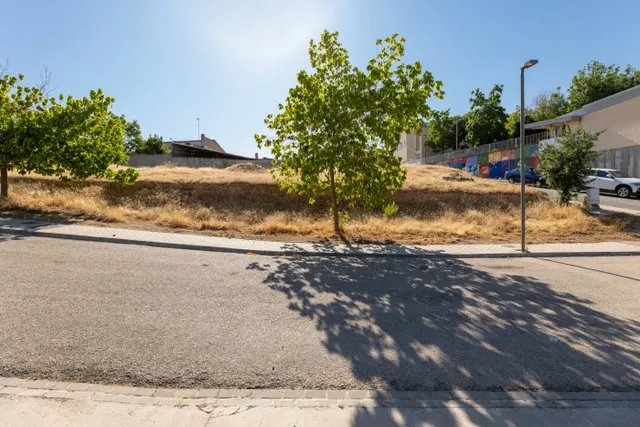 Venta de solar urbano de 258 m2 en Otura (Granada) — 6