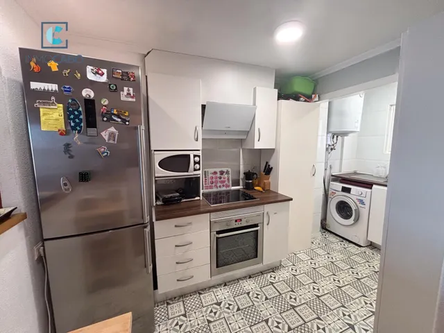 Apartamento con vistas al mar y la montaña en Cala Flores — 16