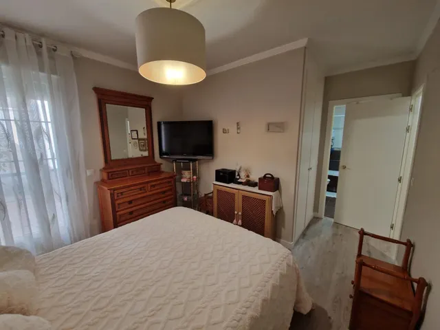 AOC VENDE PISO TOTALMENTE REFORMADO EN LOMINCHAR 2,HAB,2 BAÑOS, GARAJE Y TRASTERO. — 27