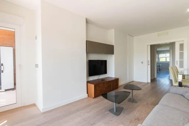 Amplia vivienda 2 dormitorios — 8
