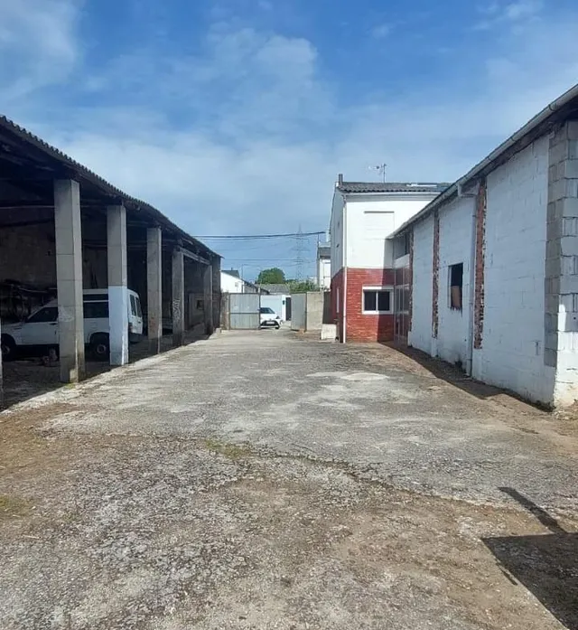 Amplia Casa con Terreno en Posada del Bierzo por solo 82.900€ — 42