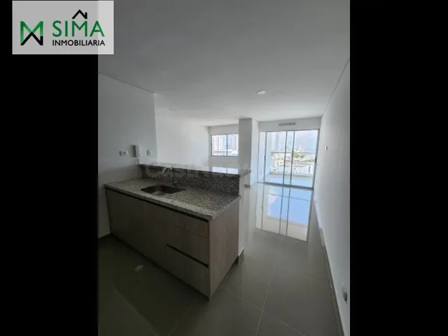 EN VENTA APARTAMENTO EN ZONA DE MANGA - foto 4