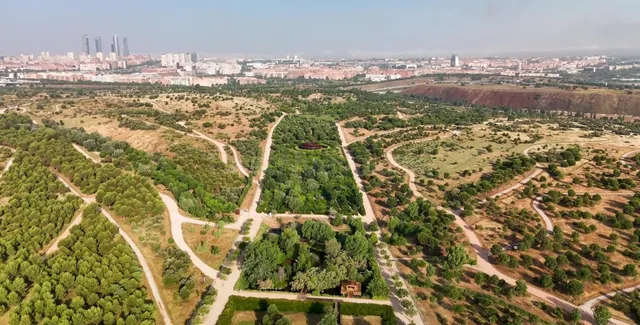 Impresionante vivienda de lujo en Valdebebas con terraza y v - foto 5