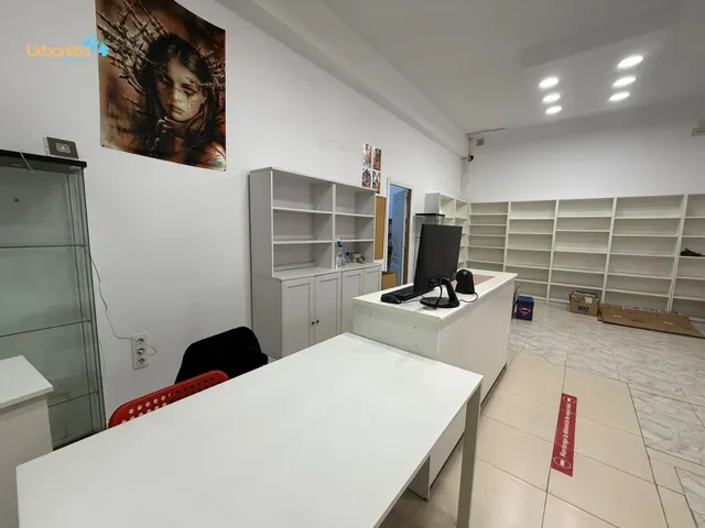 Local comercial en el centro de Badajoz — 20