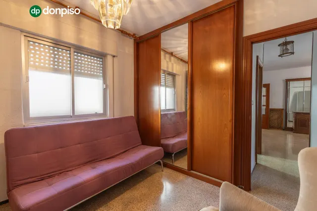 Estupendo piso  en la última planta en calle doctor azpitarte — 14