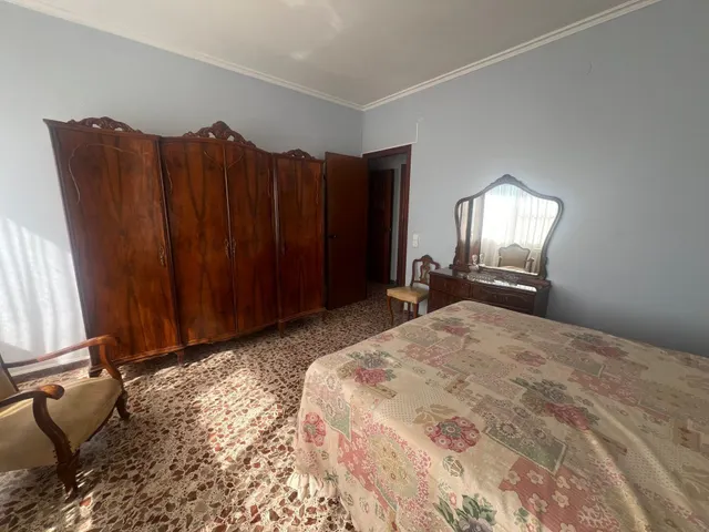 CASA EN EL CENTRO DE CAMARLES — 21
