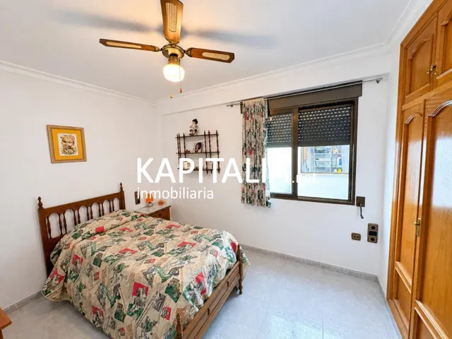 ESTUPENDA CASA ADOSADA CON GARAJE PRIVADO A LA VENTA EN ENGUERA — 28