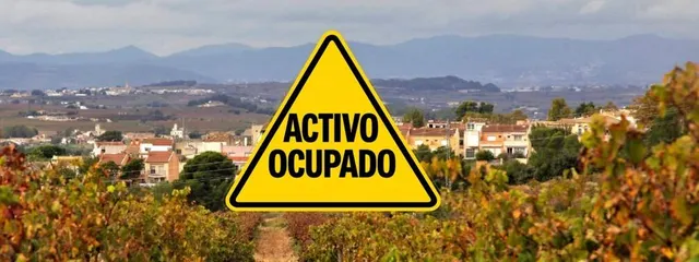 CASA EN SUBIRATS