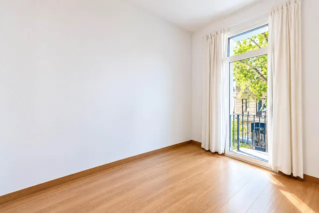 Agencia Inmobiliaria en Barcelona. Piso en venta en Sant Antoni — 15