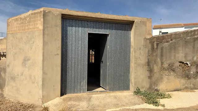 ¡gran oportunidad en Beas! auténtica casa de pueblo con entrada y salida a dos calles ✨ — 43