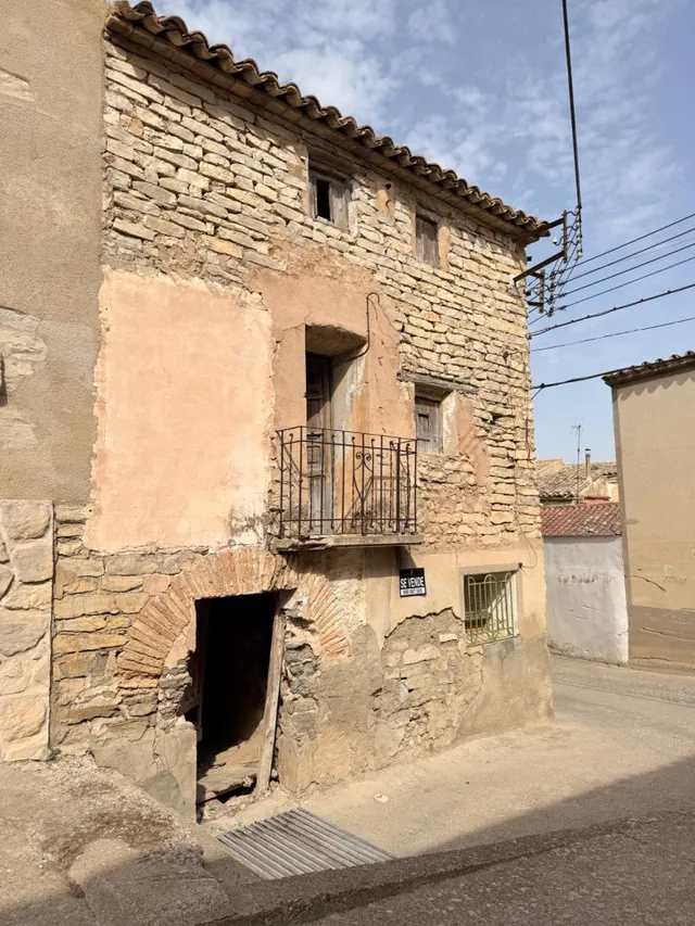 Terreno urbano en centro de Almudevar — 12