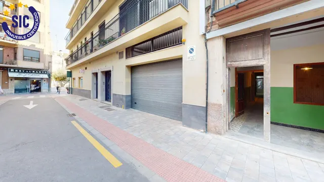Casa de planta baja y dos alturas en el centro de Castellón, zona Tascas, junto a Fadrell, Borrull ideal para restauración o para vivienda. — 7