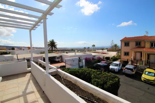 MONTAÑA LA DATA - casa con jardin y espectaculares vistas — 18