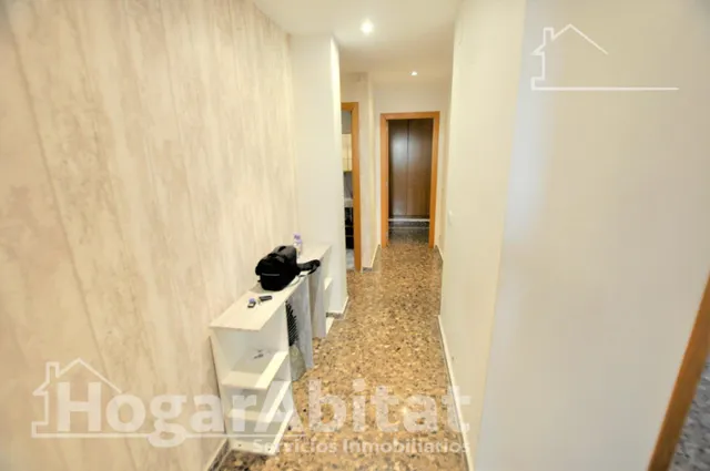 Excelente oportunidad en este amplio piso exterior con balcón, garaje y trastero — 33