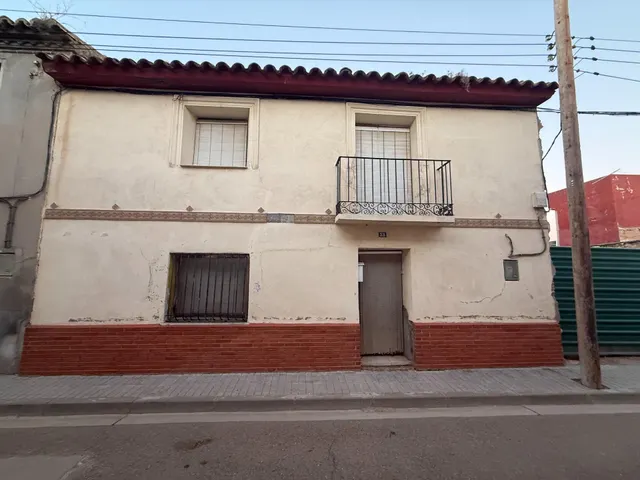 Casa de pueblo con gran corral y cochera en Torres de Berrellén, a 20 minutos de Zaragoza — 25