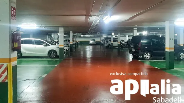 PLAZA DE PARKING EN ZONA COVADONGA - SABADELL — 5