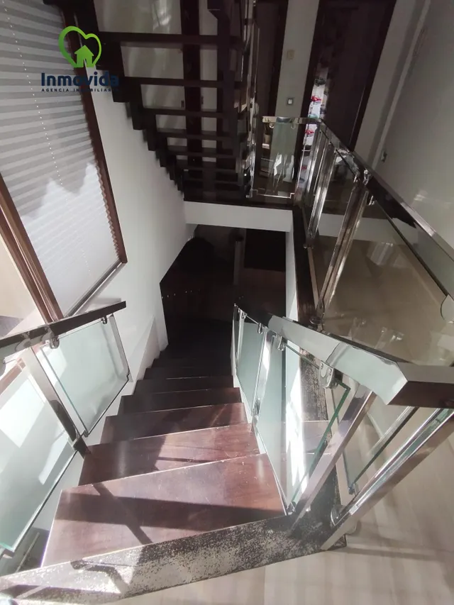 Casa Reformada con Espacios Exteriores en Córdoba - €380,000 — 37
