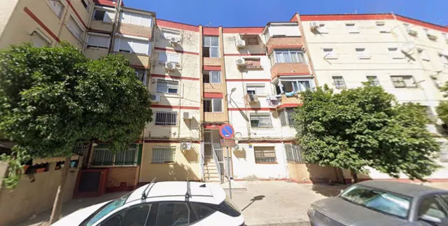 Venta piso en Sevilla — 3