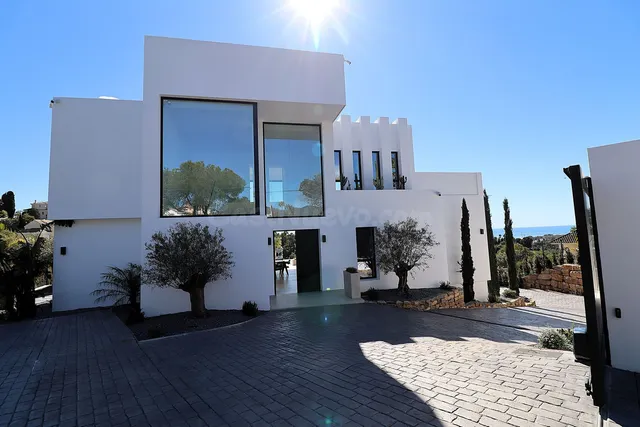 Chalet 4 habitaciones 470m² en venta - Marbella