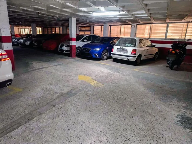 PLAZA DE PARKING EN VENTA  EN BELLVITGE, HOSPITALET DE LLOBREGAT — 8