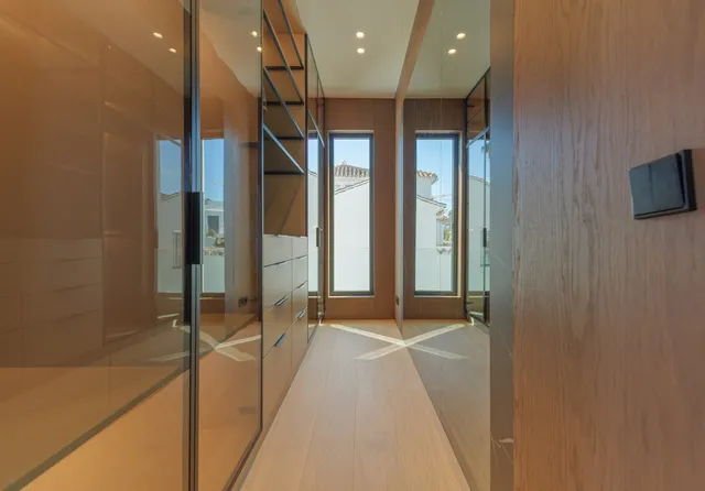 Chalet 4 habitaciones 417m² en venta - Marbella — 26