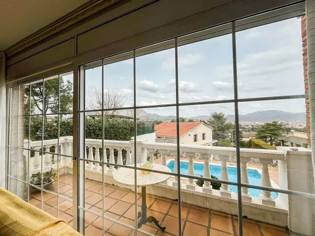 PRECIOSO CHALET A LA VENTA EN ESPARREGUERA - URB CAN RIAL (B - foto 3