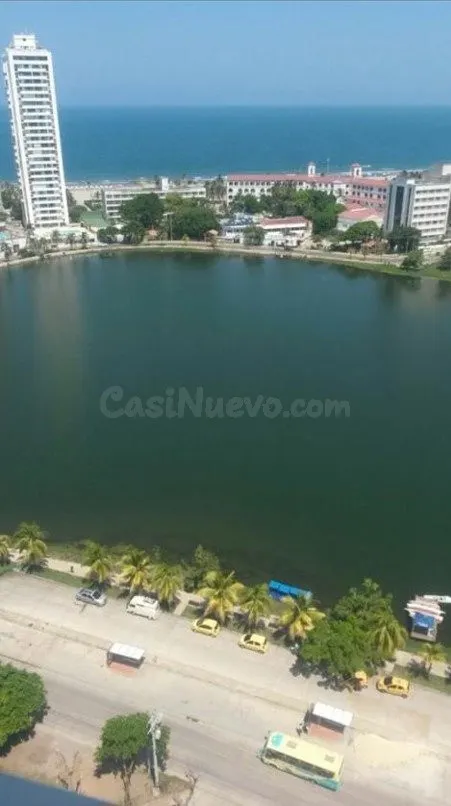 SE VENDE ESTUDIO TIPO LOFT ZONA EL LAGUITO