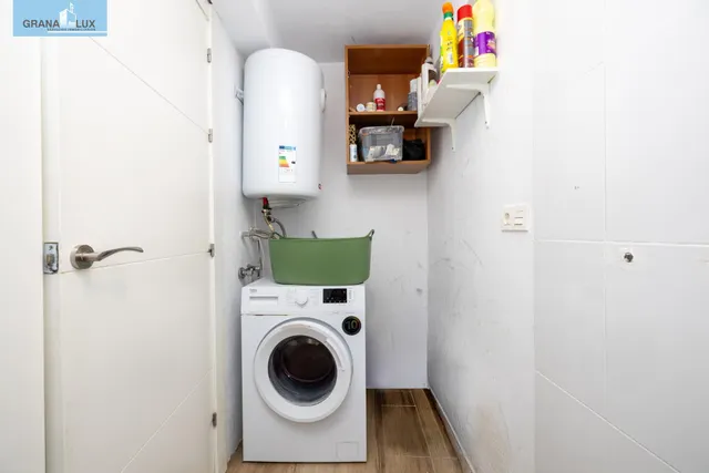 ¡Tu hogar soñado te espera en esta espectacular casa reformada! — 32