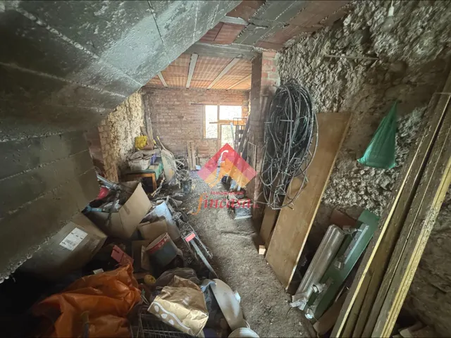 CASA PARA REFORMAR EN ARRIATE — 13