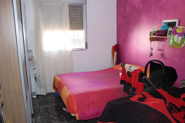 Te ofrecemos este chalet con casa de 200 metros cuadrados y 5.500 metros cuadrados de parcela! — 18