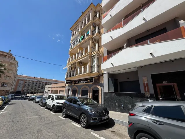 Local comercial 159m² en venta - Estacion de autobuses — 2