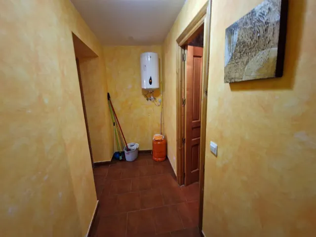 SE VENDE CASA EN MORILA DE LOS OTEROS, PARCELA CON 553 M2, PARA ENTRAR A VIVIR. — 7