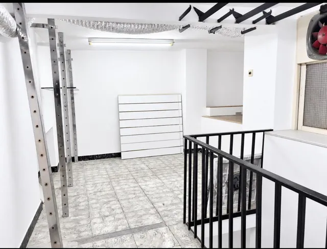 Local comercial 58m² en alquiler - Plaza Obispo Siuri - foto 4